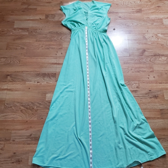 VINTAGE ILGWU Miss Elaine peignoir set - Picture 8 of 16